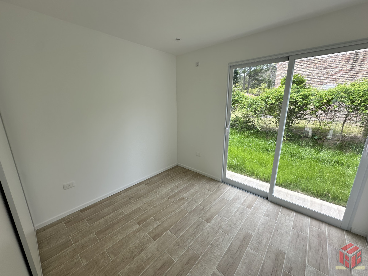 Casa ID.9052 - Vende casa de 3 dormitorios a estrenar, Punta del Este