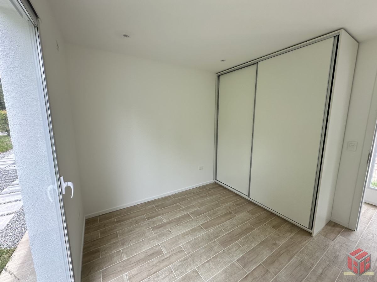 Casa ID.9052 - Vende casa de 3 dormitorios a estrenar, Punta del Este