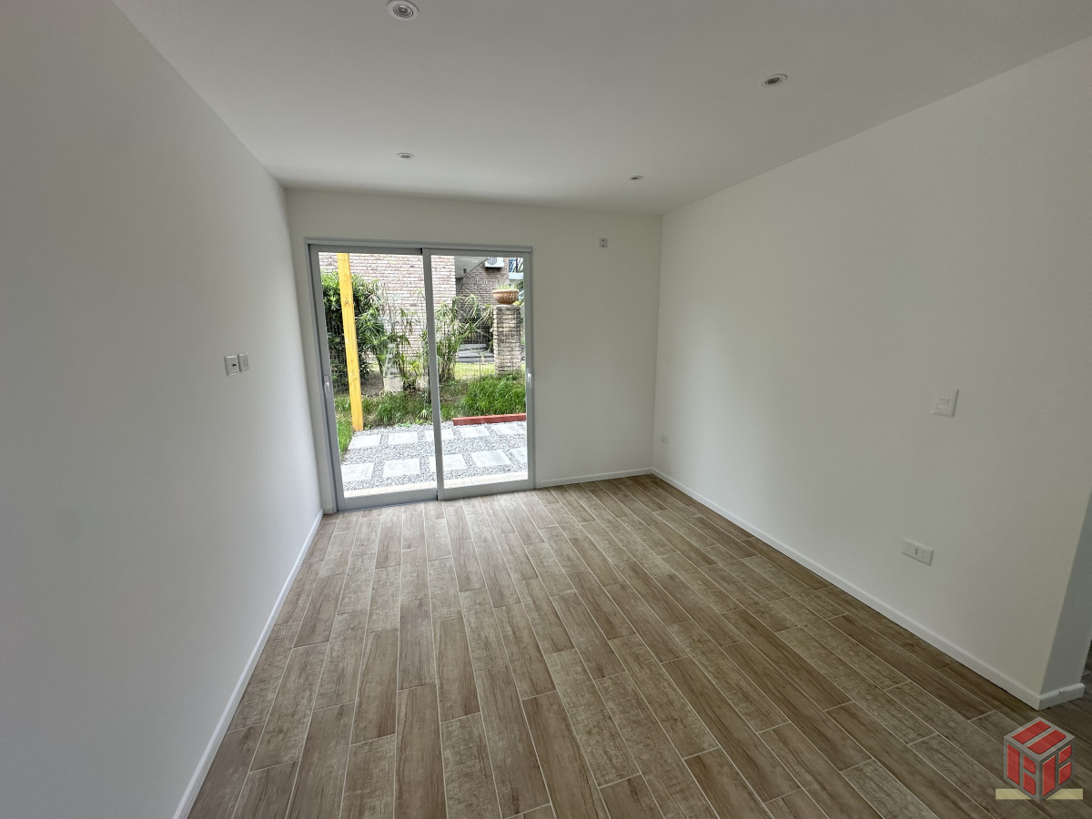 Casa ID.9052 - Vende casa de 3 dormitorios a estrenar, Punta del Este