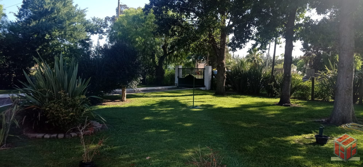 Chacra ID.8892 - Vende Chacra amplio, con casa de 3 dormitorios en Camino de los Ceibos, San Carlos.