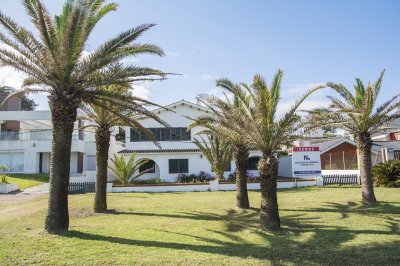 importante residencia frente al mar  - and6708c