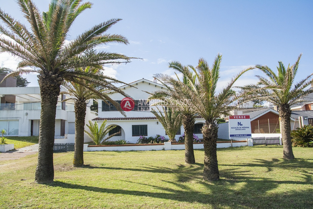 Casa ID.6708 - Importante residencia frente al mar 