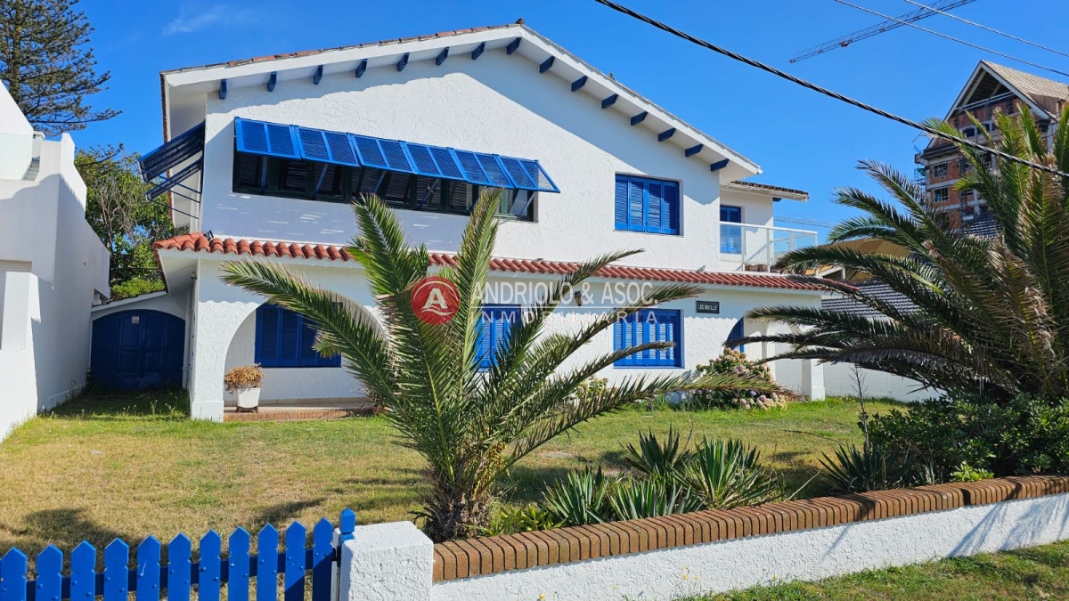 Casa ID.6708 - Importante residencia frente al mar 