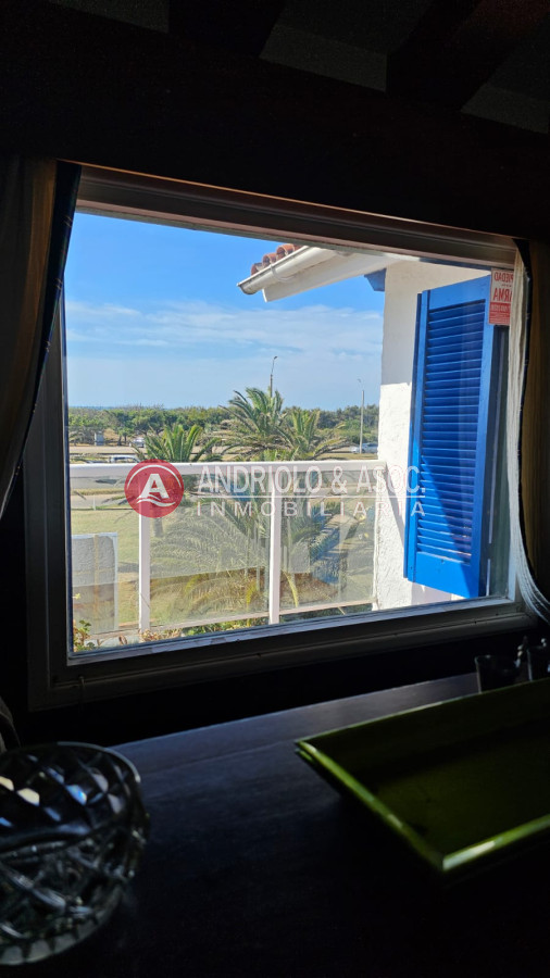 Casa ID.6708 - Importante residencia frente al mar 