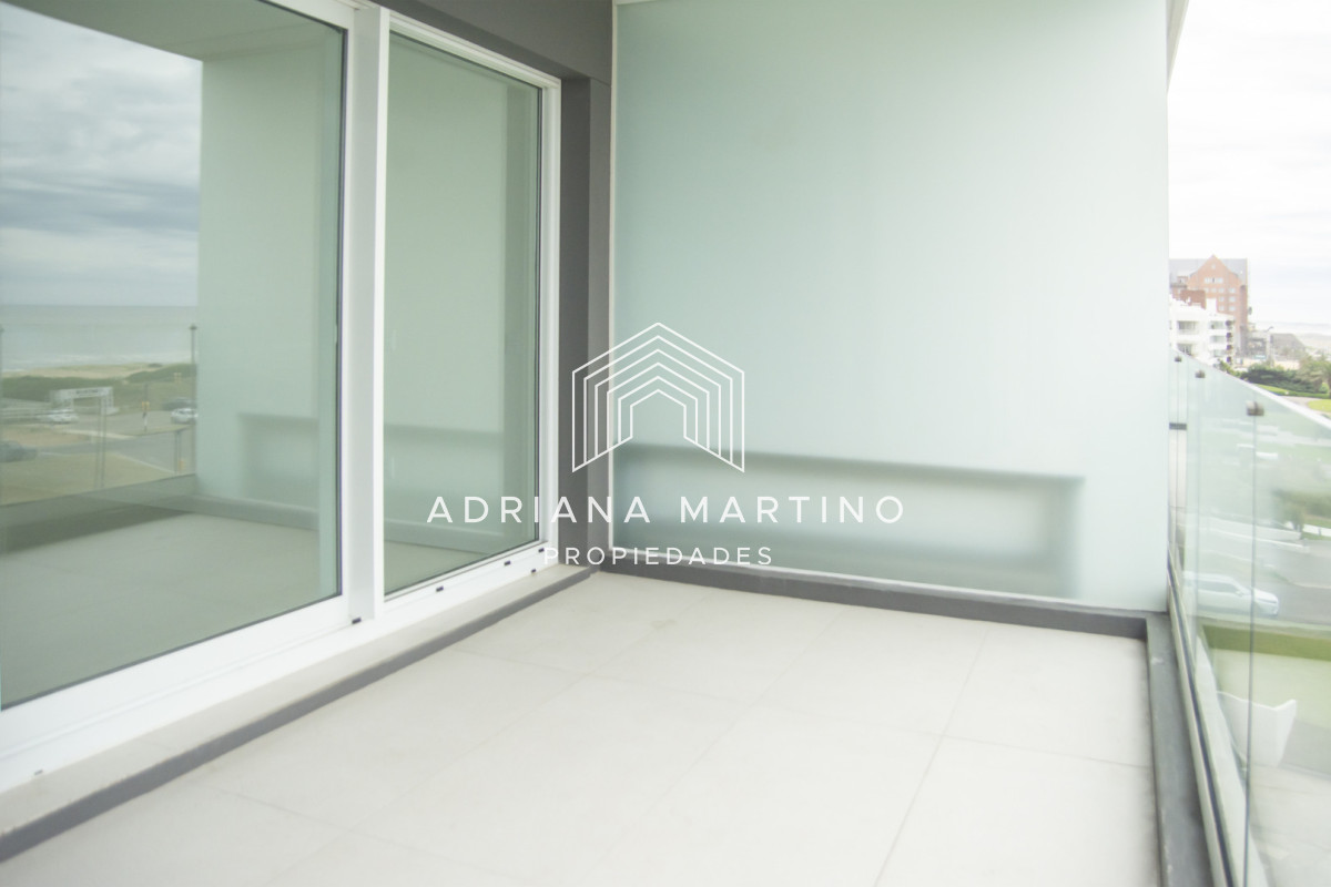 Apartamento ID.71628 - Vistas panoramicas de Playa Brava, Departamento de 3 dormitorios en venta. Torre Le Parc