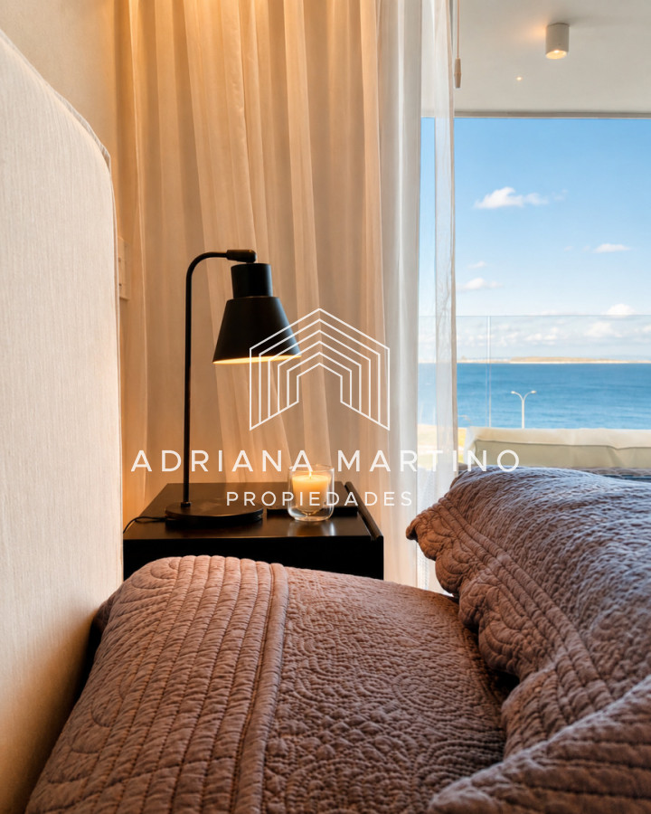 Apartamento ID.71099 - Vende apartamento con vista al mar de 3 suites, en Mansa- Punta del Este.