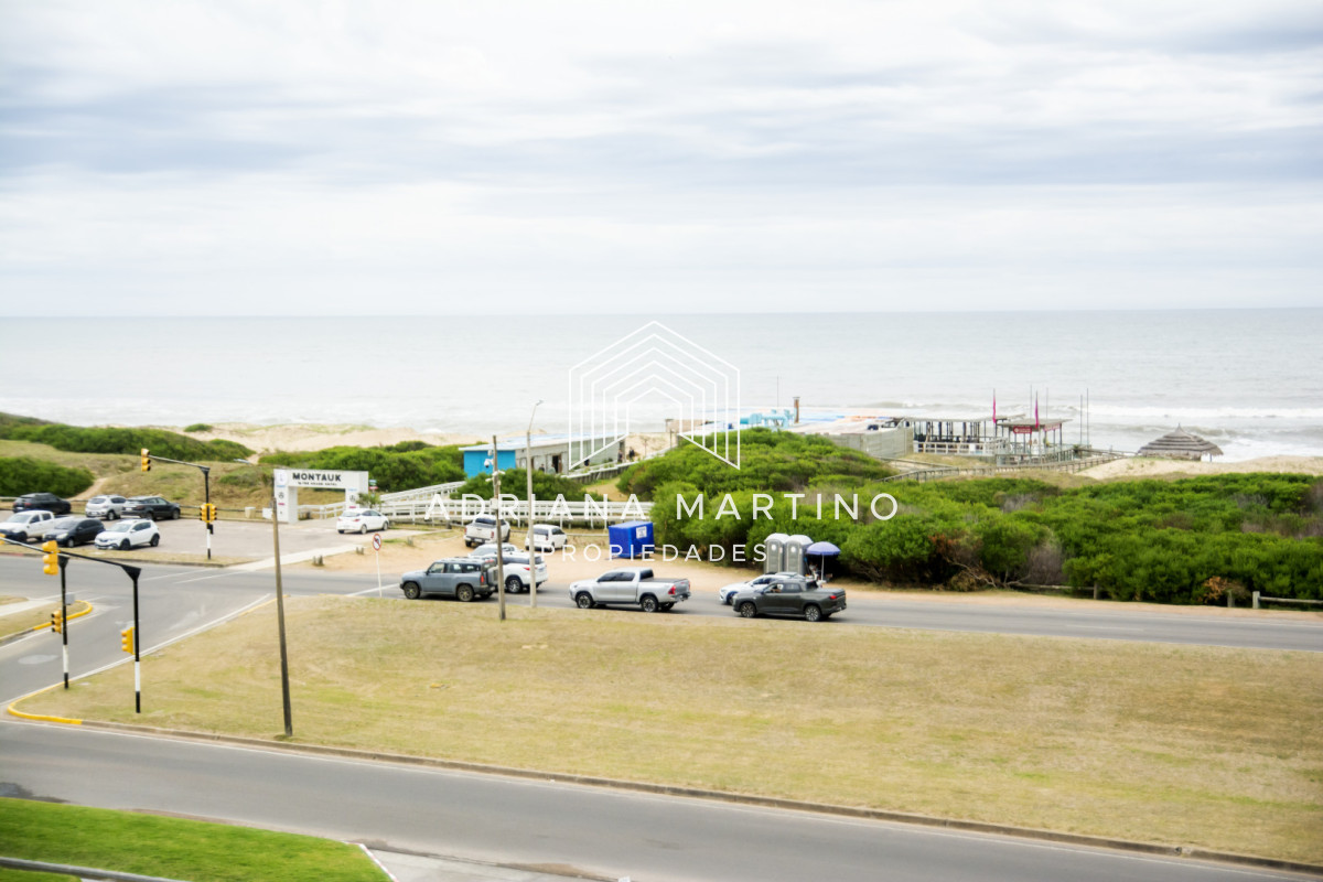 Apartamento ID.71628 - Vistas panoramicas de Playa Brava, Departamento de 3 dormitorios en venta. Torre Le Parc