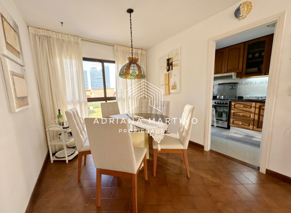 Apartamento ID.71644 - Vende Apartamento frente al mar en Brava, Punta del Este de 2 dormitorios.