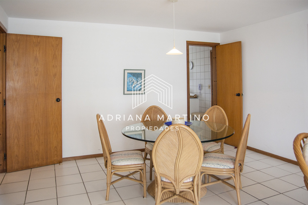 Apartamento ID.71630 - Apartamento de 3 dormitorios a la venta en playa Mansa Punta del Este