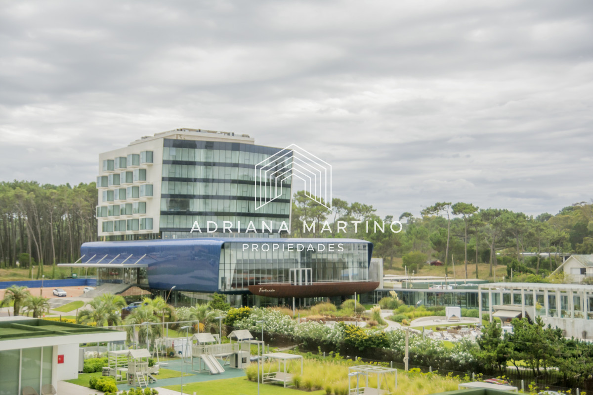 Apartamento ID.71628 - Vistas panoramicas de Playa Brava, Departamento de 3 dormitorios en venta. Torre Le Parc