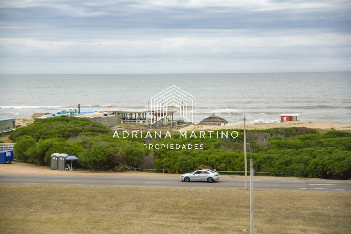 Apartamento ID.71628 - Vistas panoramicas de Playa Brava, Departamento de 3 dormitorios en venta. Torre Le Parc