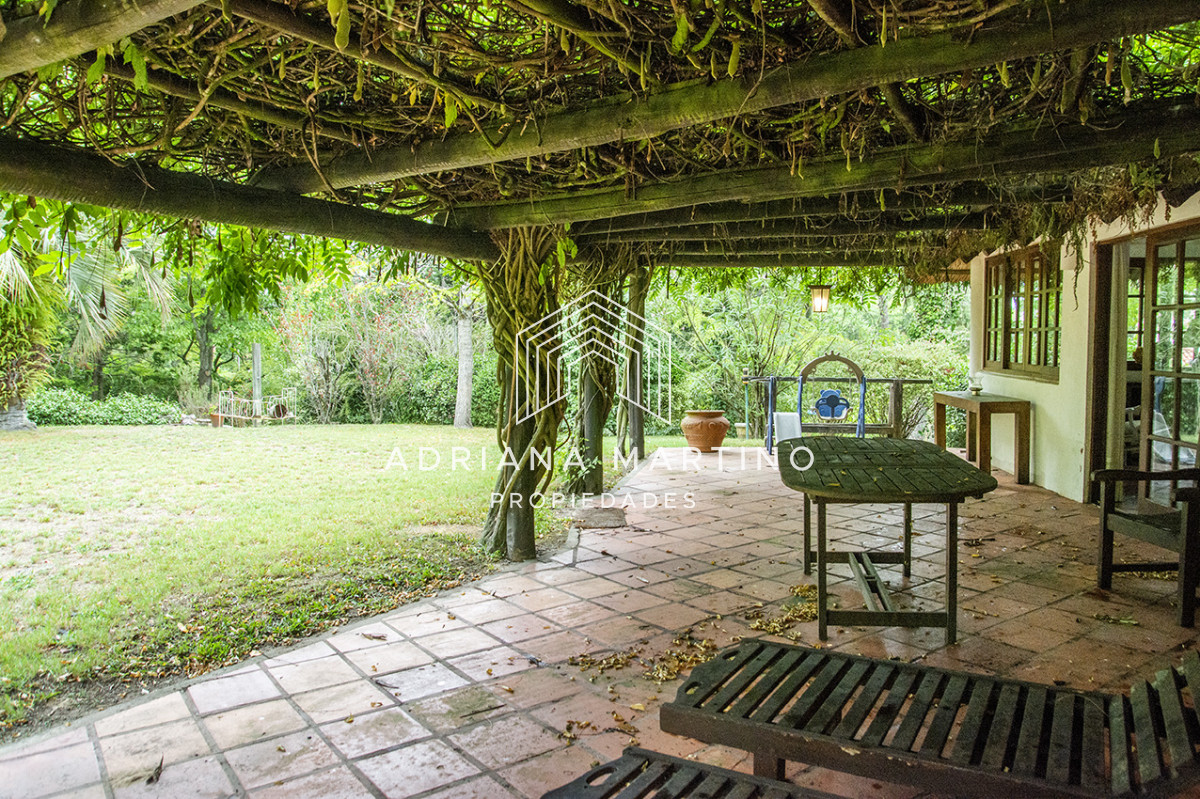 Casa ID.71736 - En venta casa de 1 dormitorio con dependencia en Cantegril