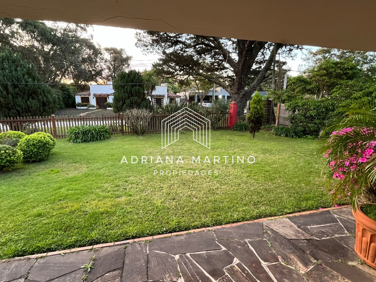 Casa ID.71015 - Vende casa de 3 dormitorios en Pinares, Punta del Este 