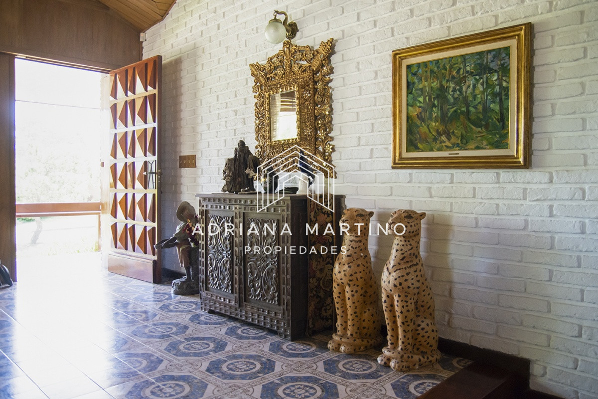 Casa ID.71581 - Hermosa casa en venta a pocos metros del mar.