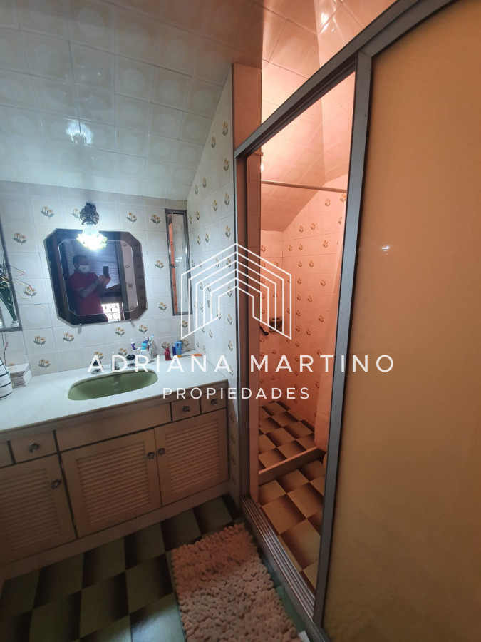 Casa ID.71581 - Hermosa casa en venta a pocos metros del mar.