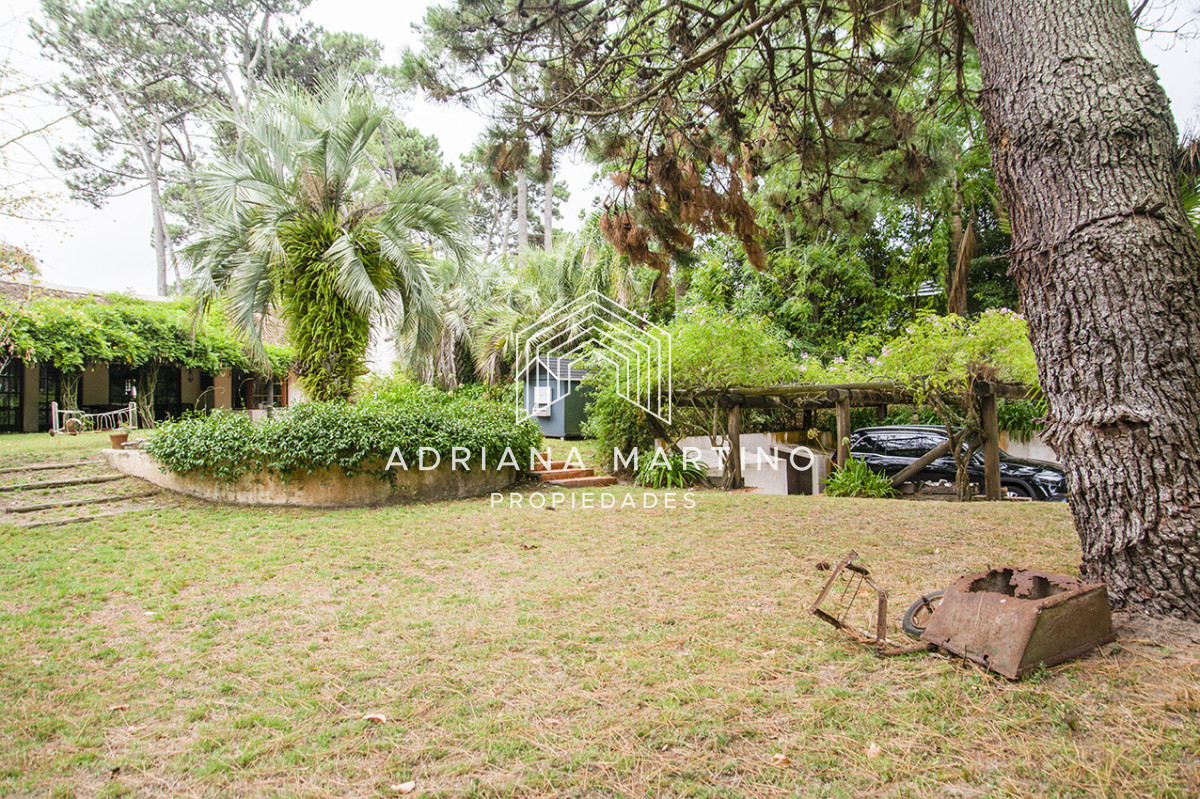 Casa ID.71736 - En venta casa de 1 dormitorio con dependencia en Cantegril