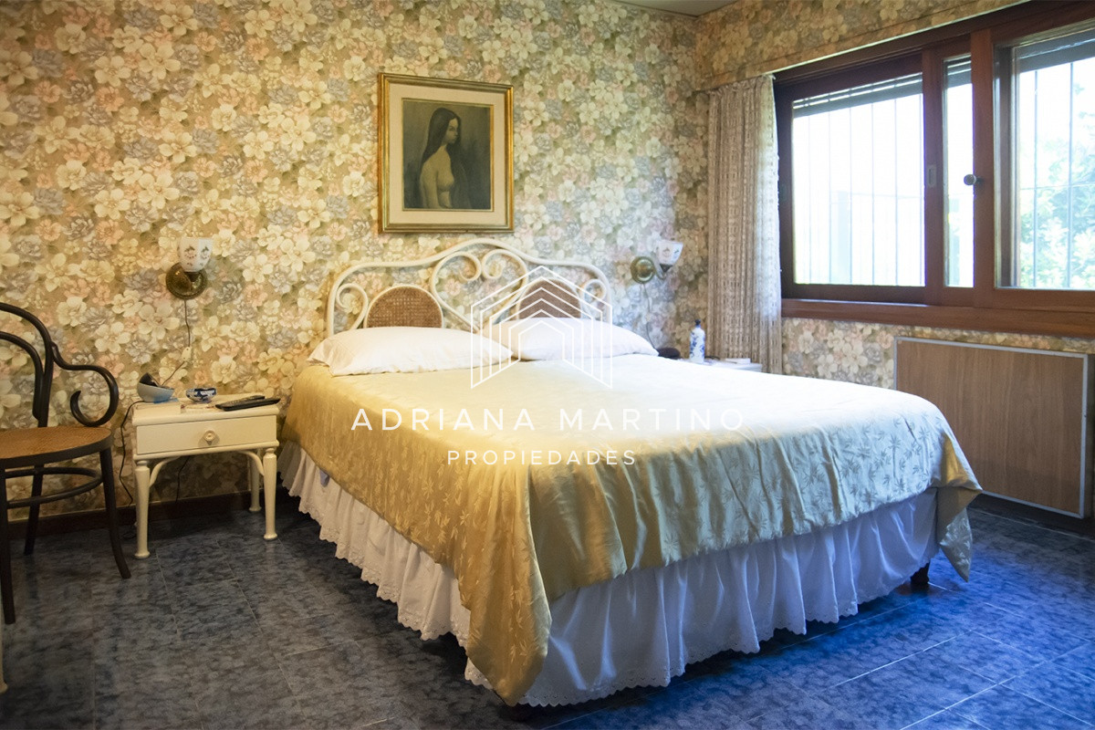 Casa ID.71581 - Hermosa casa en venta a pocos metros del mar.