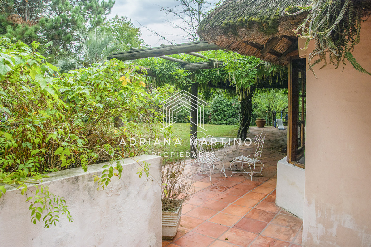 Casa ID.71736 - En venta casa de 1 dormitorio con dependencia en Cantegril