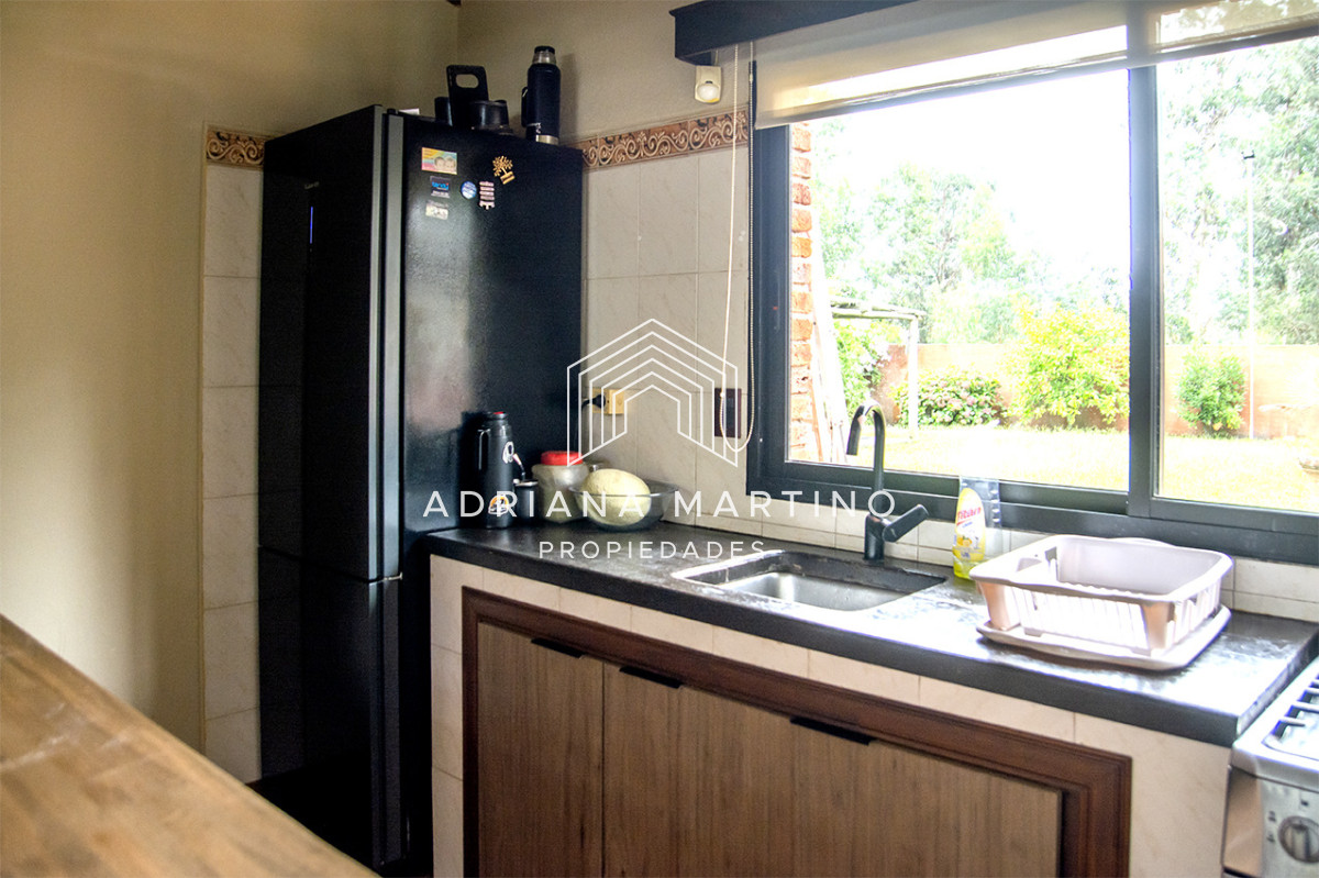Casa ID.71705 - En venta casa de 3 Dormitorios en Jardines de Córdoba con Barbacoa 