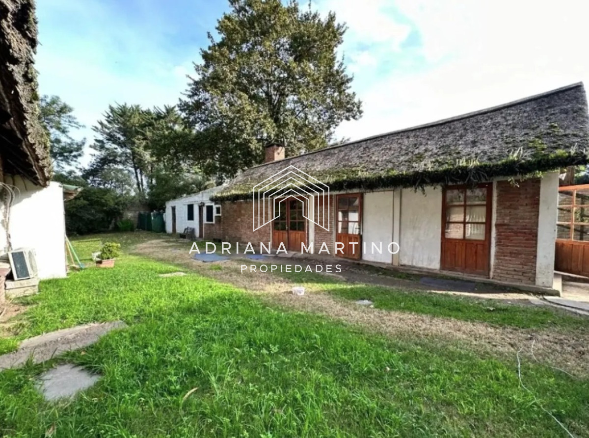 Casa ID.71707 - Vende casa en Punta del Este, de 6 dormitorios.