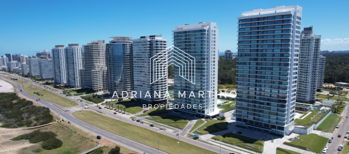 Apartamento ID.71628 - Vistas panoramicas de Playa Brava, Departamento de 3 dormitorios en venta. Torre Le Parc