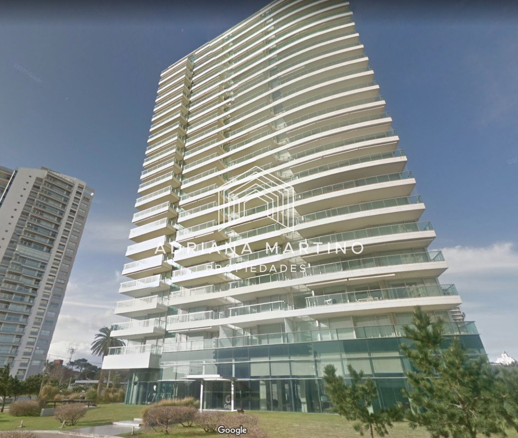 Apartamento ID.71817 - Departamento de 3 dormitorios en venta a pasos del mar. Gala Tower