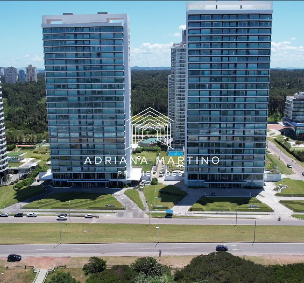 Apartamento ID.71628 - Vistas panoramicas de Playa Brava, Departamento de 3 dormitorios en venta. Torre Le Parc