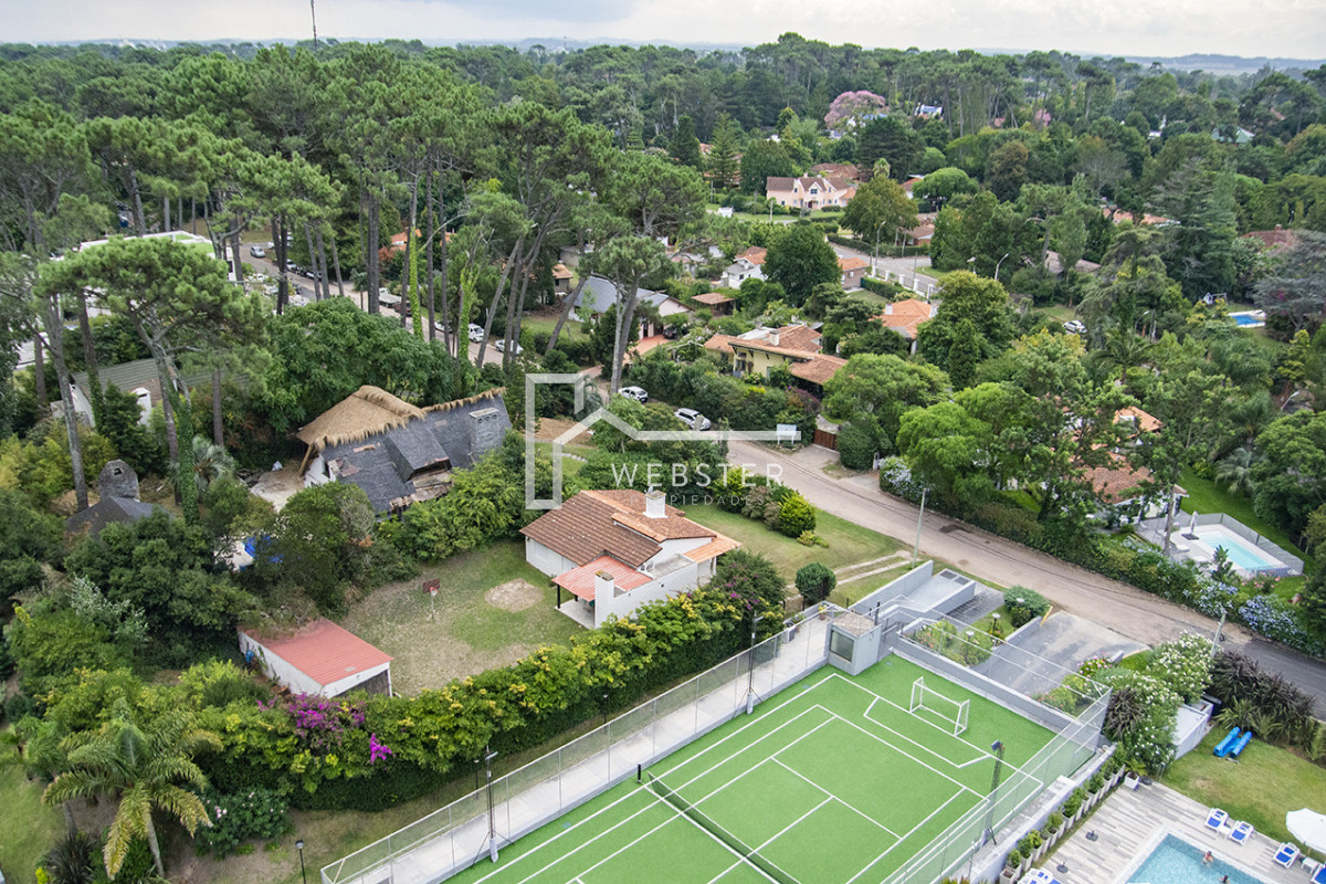 Apartamento ID.2735 - Hermoso Apartamento en Roosevelt,  Punta del Este en VENTA 