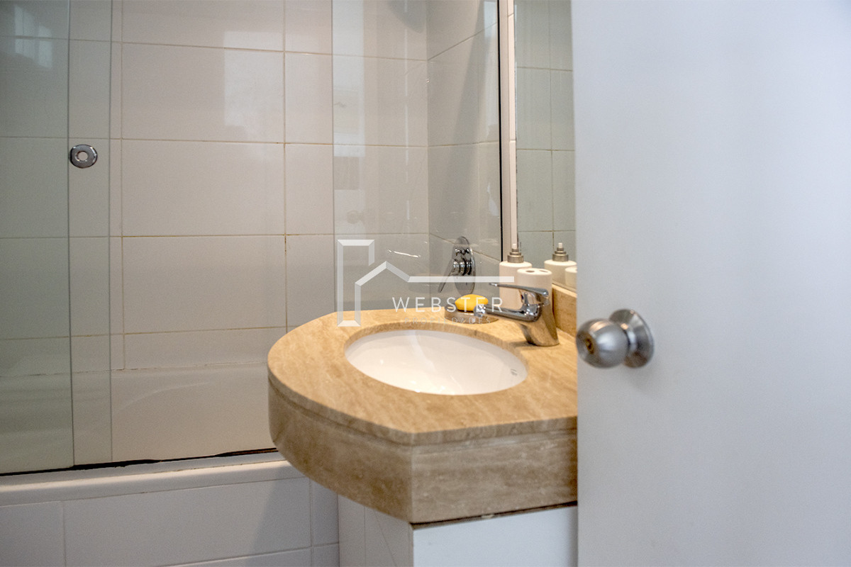 Apartamento ID.2085 - Oportunidad. Vende departamento de 2 dormitorios en Punta del Este