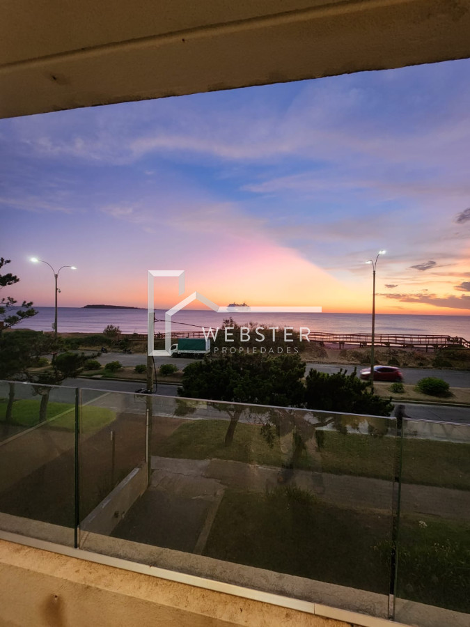 Apartamento ID.1329 - Con hermosa vista le traemos en venta este comodo Departamento