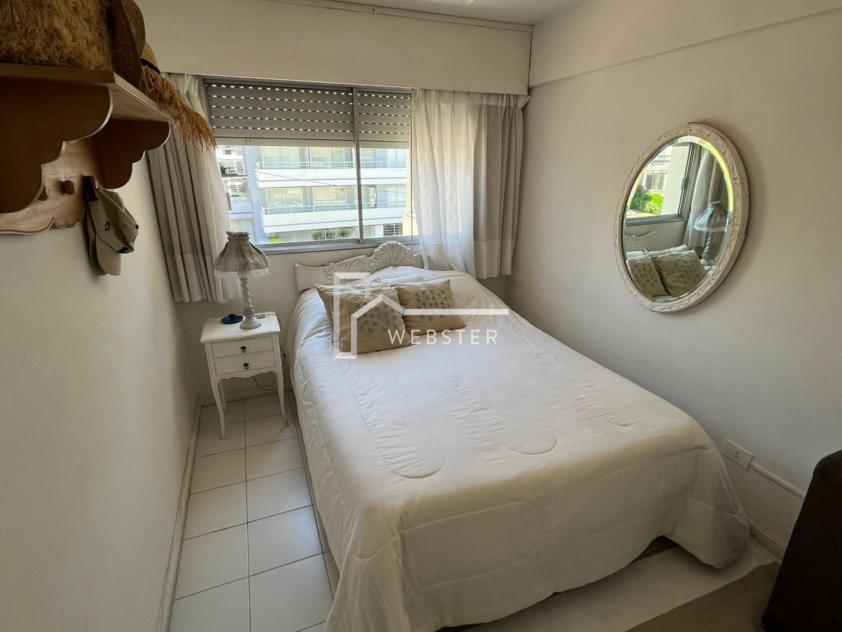 Apartamento ID.2038 - Apartamento de 3 dormitorios en Peninsula, Punta del Este