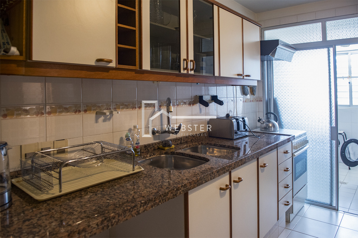 Apartamento ID.2167 - Vende departamento de 3 dormitorios en Ocean Tower, Punta del Este 