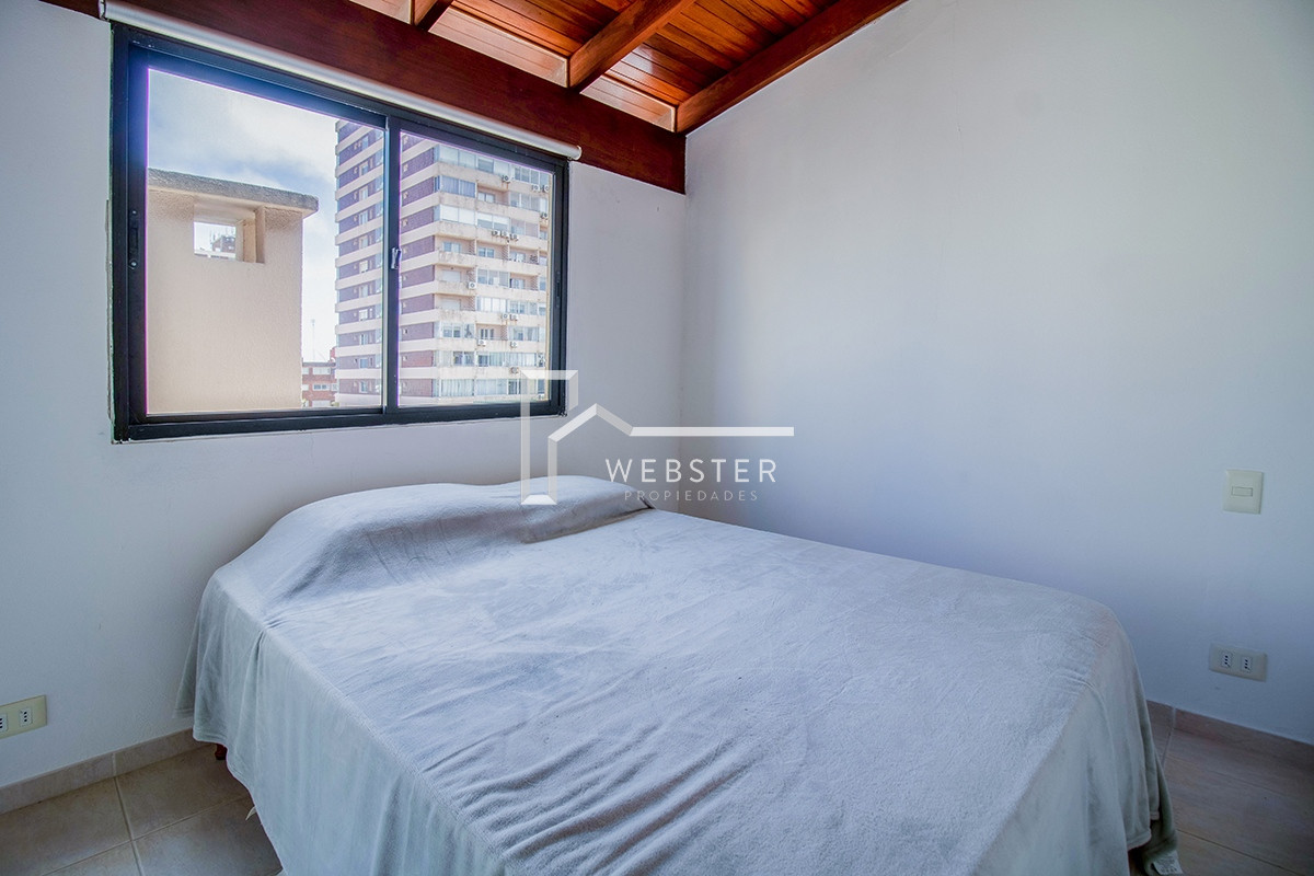 Apartamento ID.1532 - Apartamento en Venta de 3 dormitorios en Edificio Palm Beach . Peninsula , Punta del este 