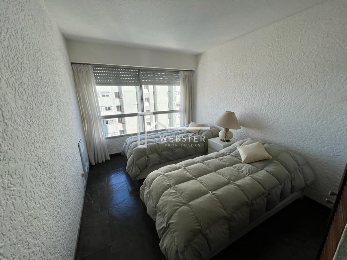 Apartamento ID.2062 - Apartamento en Punta del Este, Brava