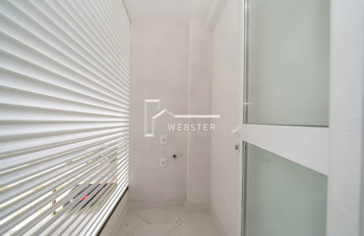 Apartamento ID.2188 - Apartamento en Alquiler de 2 dormitorio frente al Mar en Edificio Cruceros, Punta del este , Playa Mansa