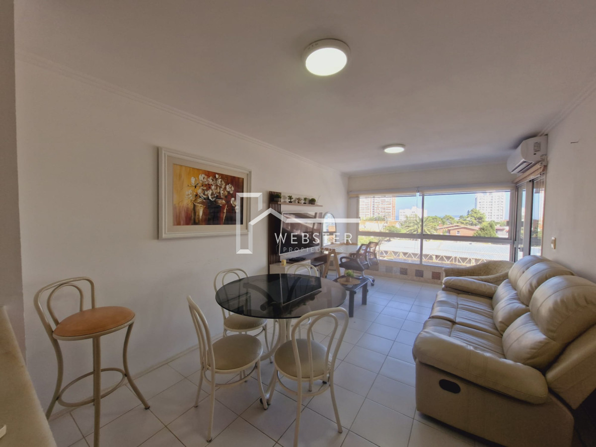 Apartamento ID.2050 - Apartamento de 2 dormitorios en Triangulo Mansa