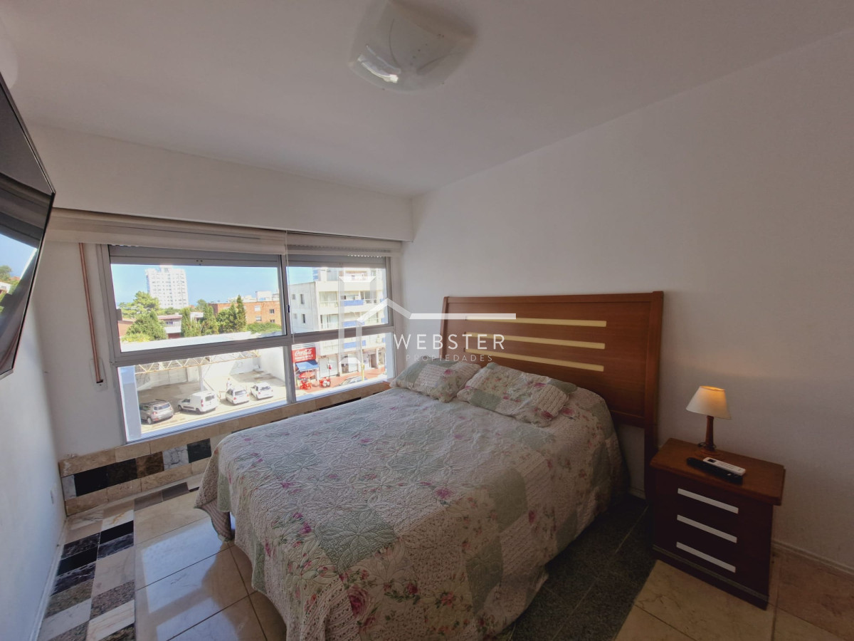 Apartamento ID.2050 - Apartamento de 2 dormitorios en Triangulo Mansa