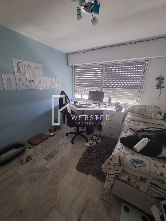 Apartamento ID.2204 - Alquiler Anual en Punta del Este 3 dormitorios y servicio sobre Roosevelt