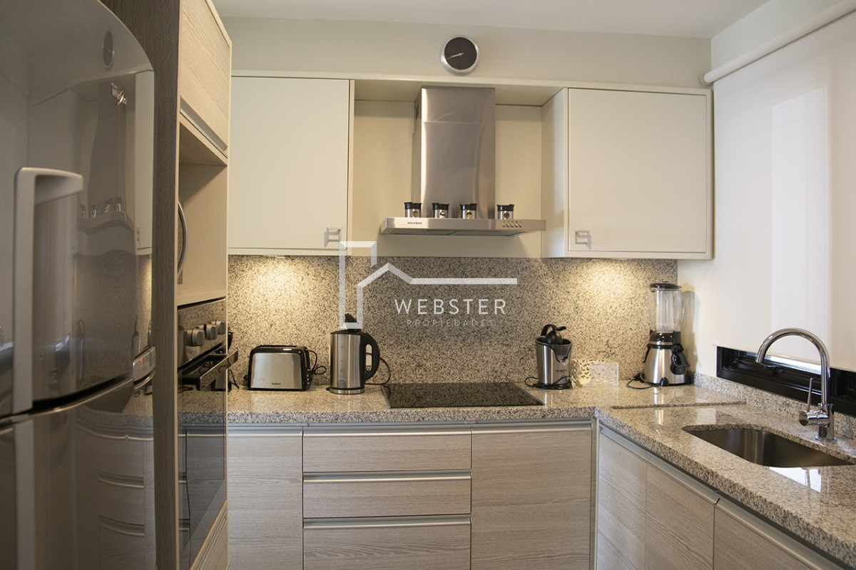 Apartamento ID.1887 - Departamento de 2 dormitorios en venta, Punta del Este