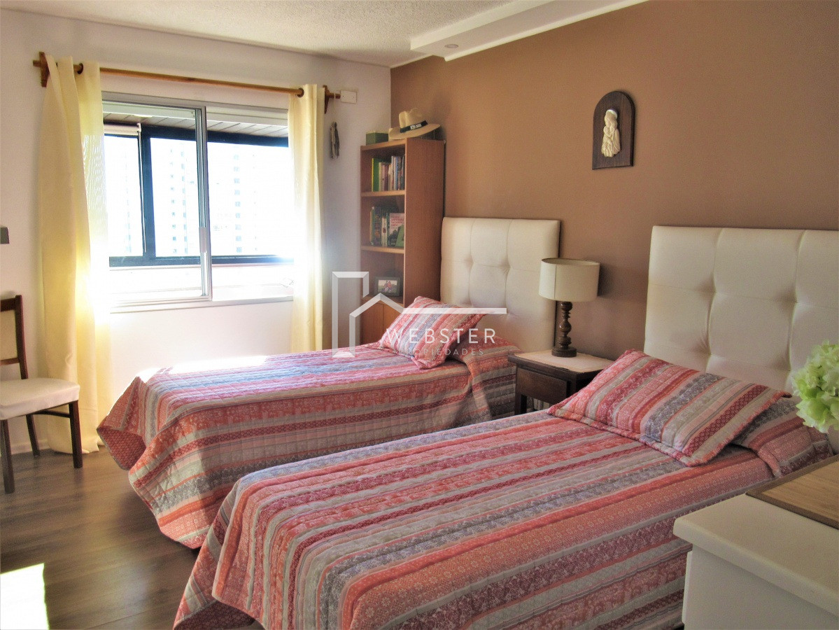 Apartamento ID.2655 - Venta de Apartamento de 2 dormitorios en Playa Brava - Punta del Este