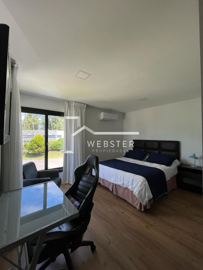 Casa ID.1763 - Casa en Venta en Barrio Privado La Arbolada , Punta del este 
