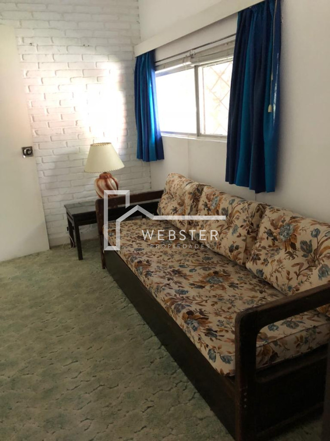 Casa ID.1529 - En zona residencial a metros de Playa Mansa