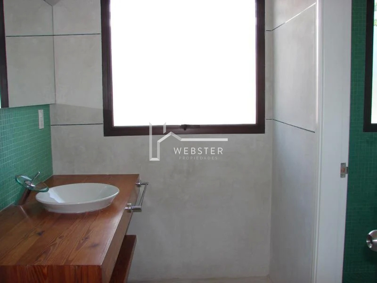 Casa ID.1443 - Casa en la barra en Venta 3 dormitorios con piscina