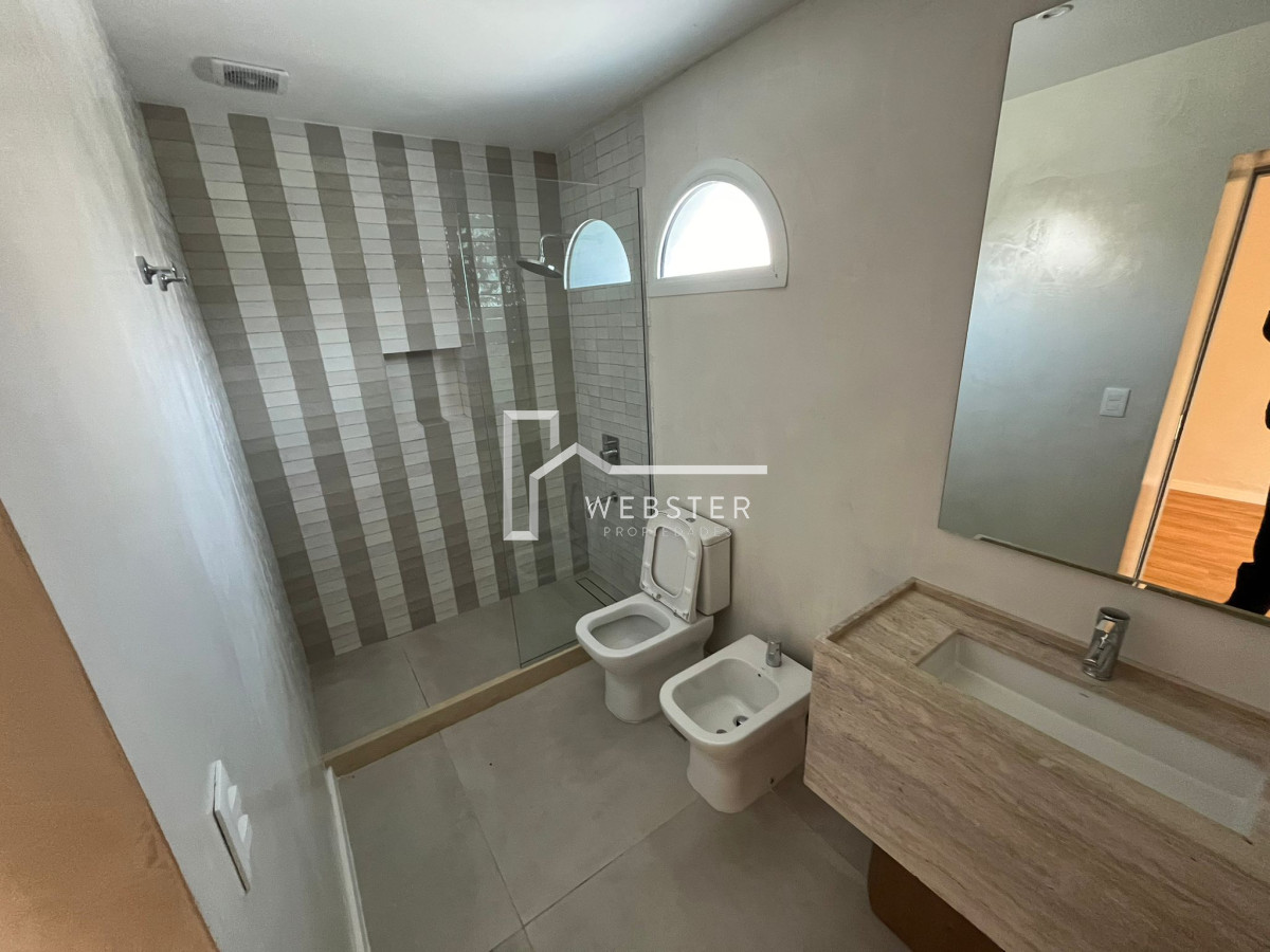 Casa ID.1672 - VENTA! ZONA FARO PUNTA DEL ESTE 