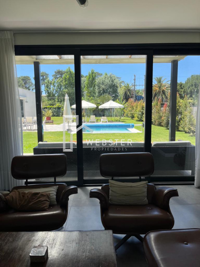 Casa ID.1763 - Casa en Venta en Barrio Privado La Arbolada , Punta del este 