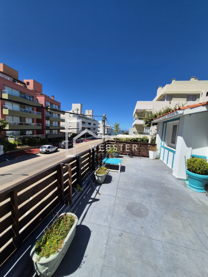 Casa ID.2778 - Casa de dos dormitorios en alquiler anual en Punta del Este