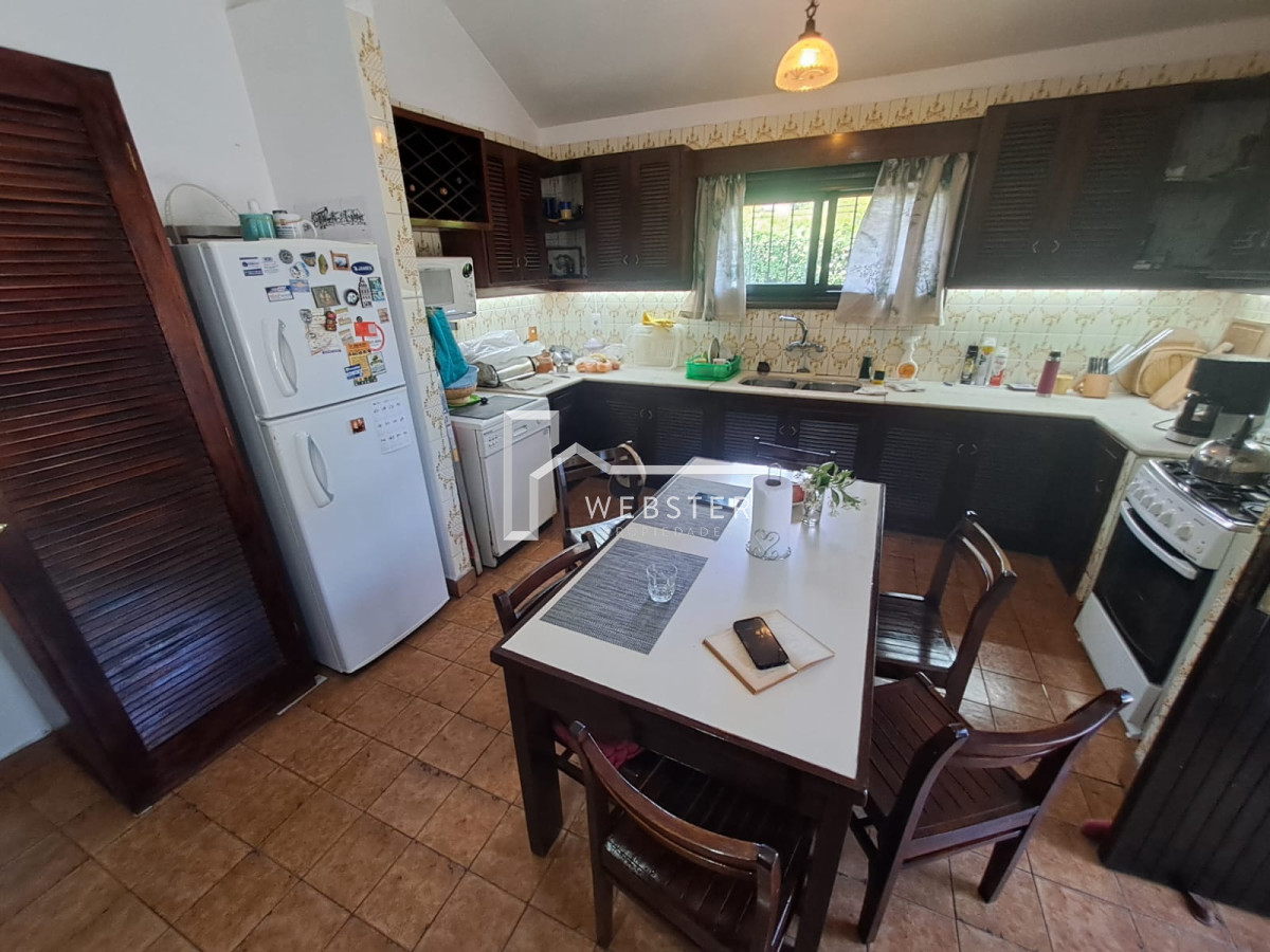 Casa ID.1834 - Alquiler Anual casa 3 dormitorios con pisicina en Punta del Este Zona Colegios