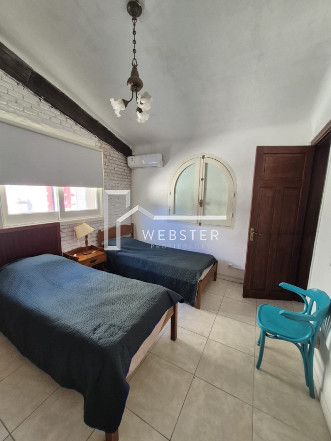 Casa ID.2778 - Casa de dos dormitorios en alquiler anual en Punta del Este
