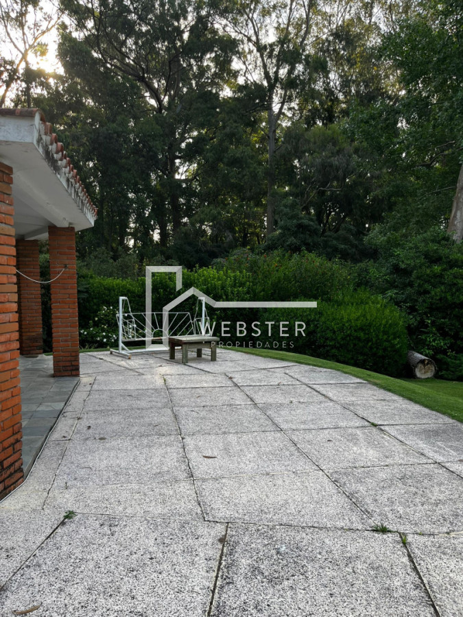 Casa ID.2818 - Alquiler anual Casa 3 dormitorios en barrio privado Punta del Este