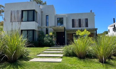 Casa en Venta en Barrio Privado La Arbolada , Punta del este